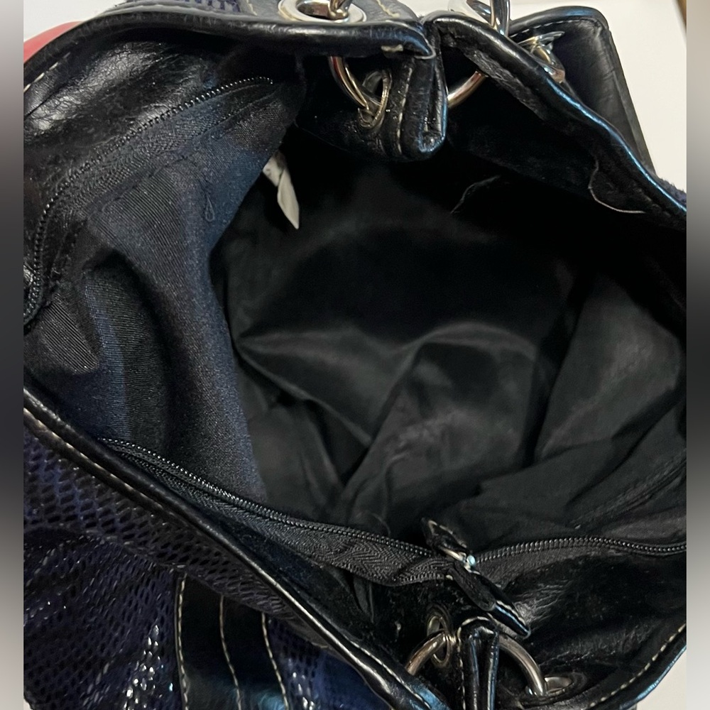 Strada Handbag - Picture 9 of 14